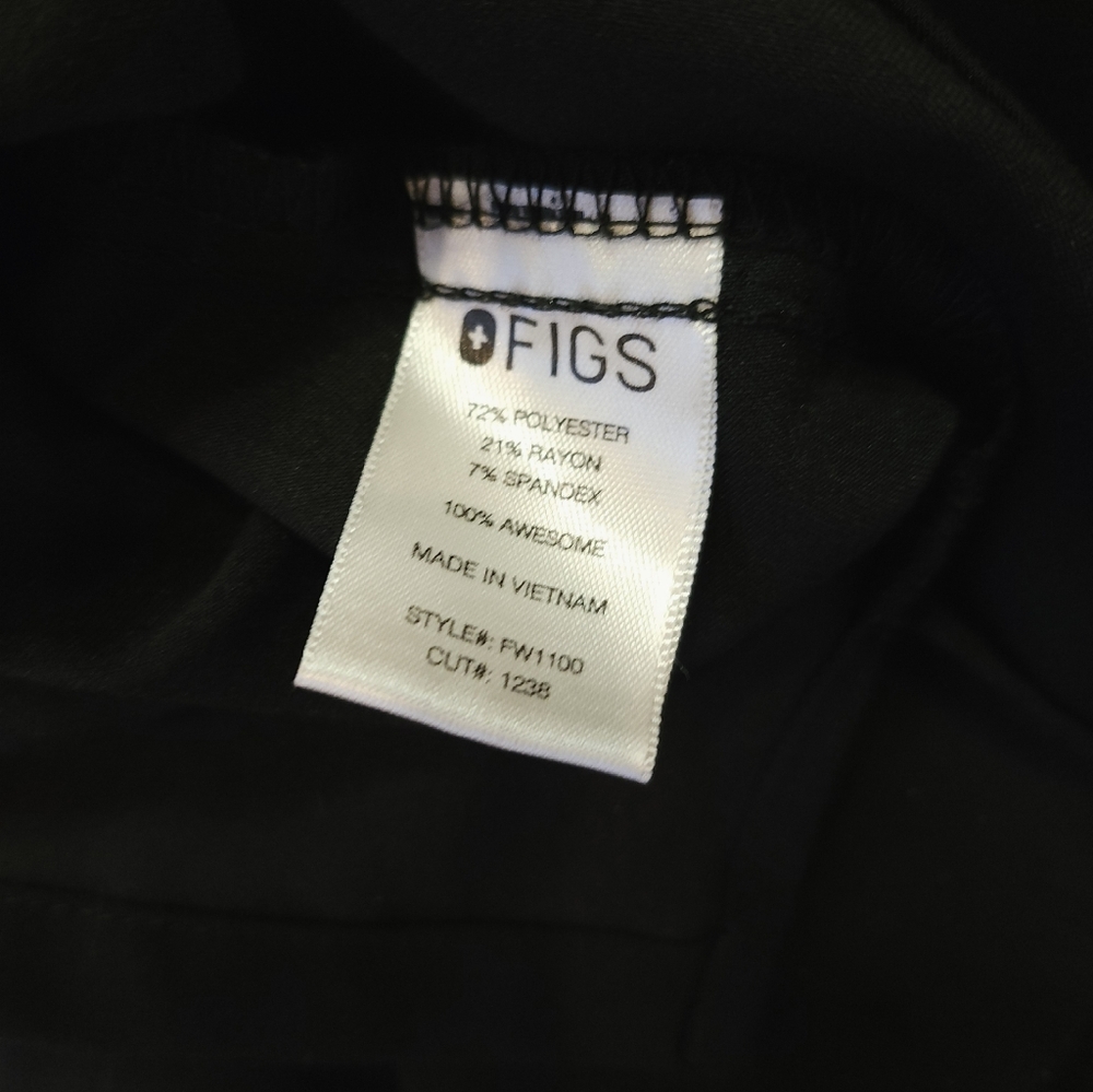 Figs Womens Scrub set Kade Pants Size M/ P Casma Top Size S Black - Picture 10 of 10